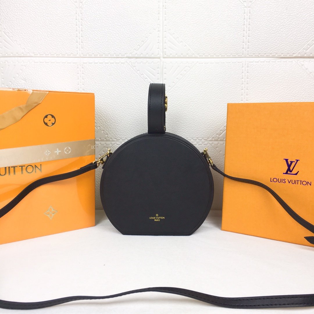 Chic & Stylish Bags