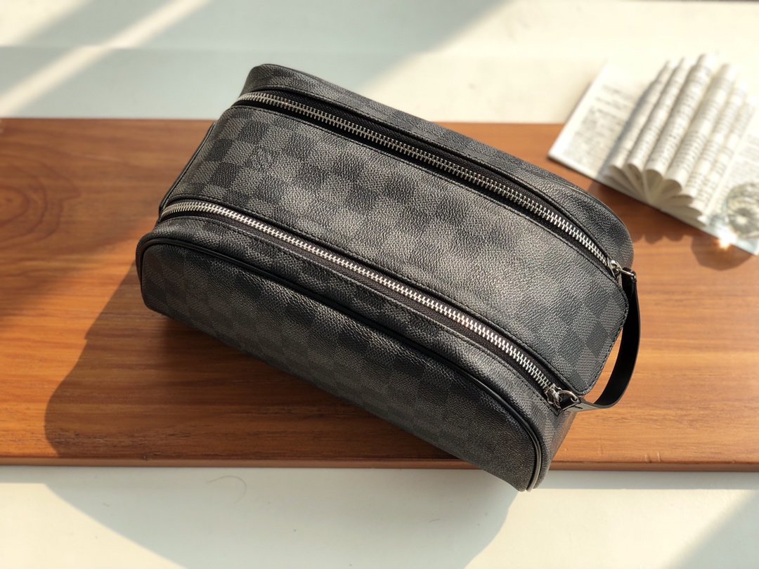 Chic & Stylish Bags