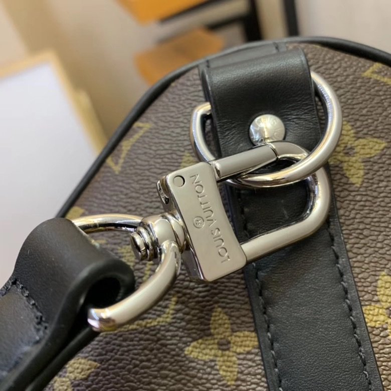 Chic & Stylish Bags