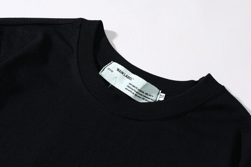 MINIMALIST STREET STYLE