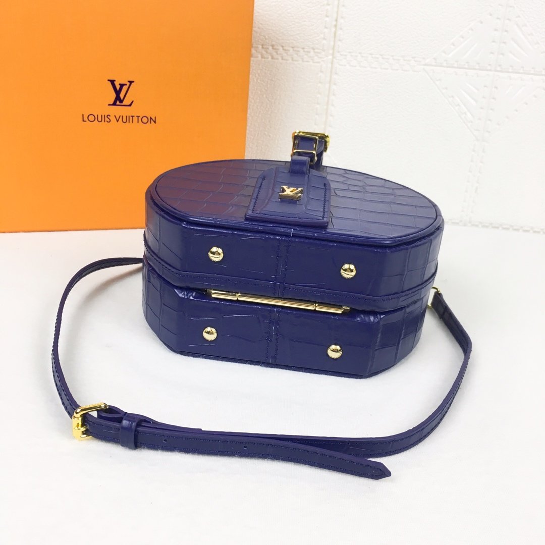 Chic & Stylish Bags
