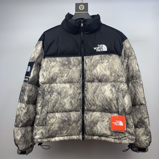 MINIMALIST STREET STYLE