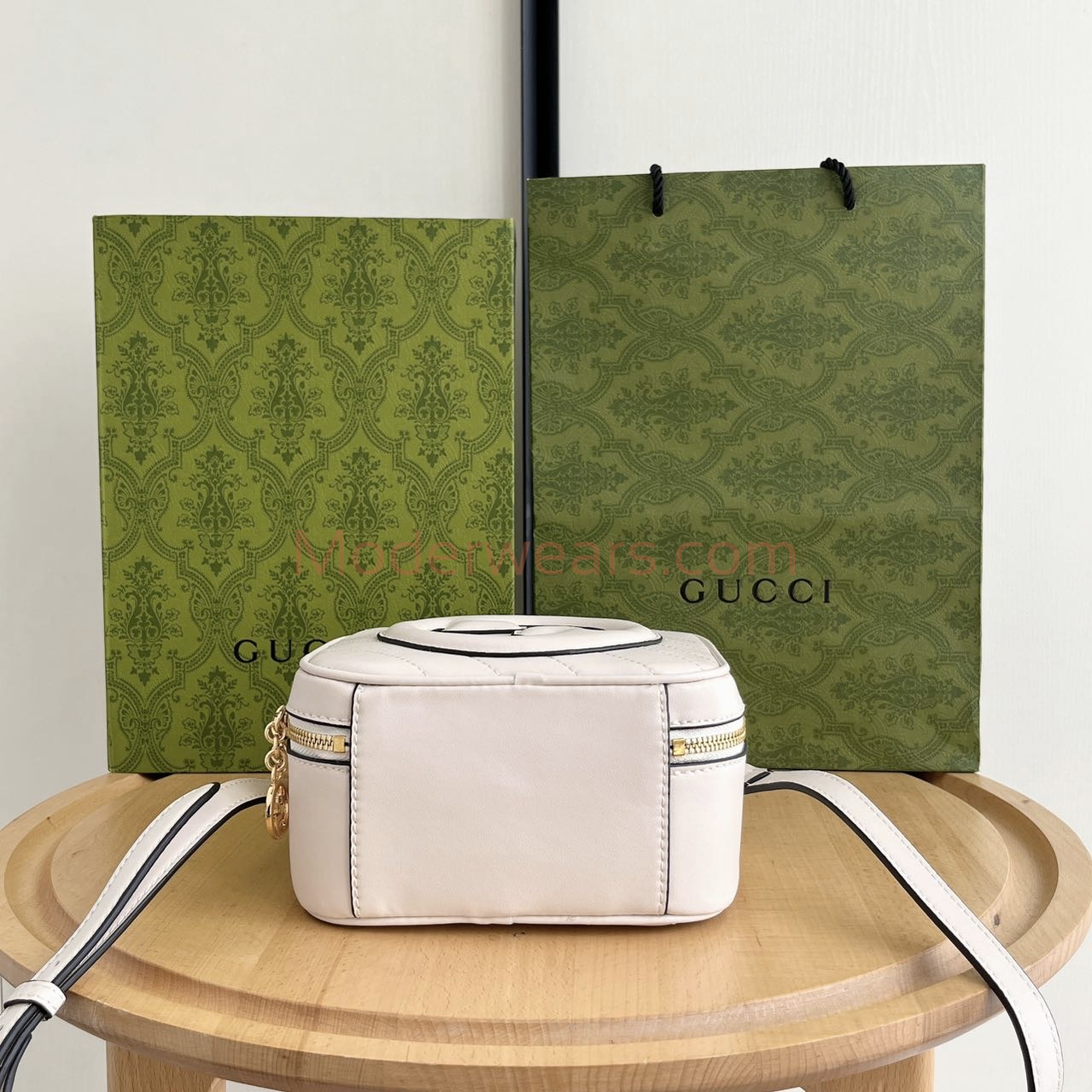 Chic & Stylish Bags