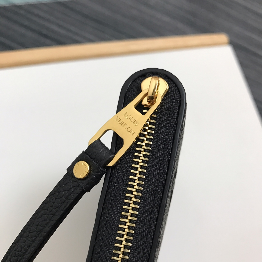 Chic & Stylish Bags