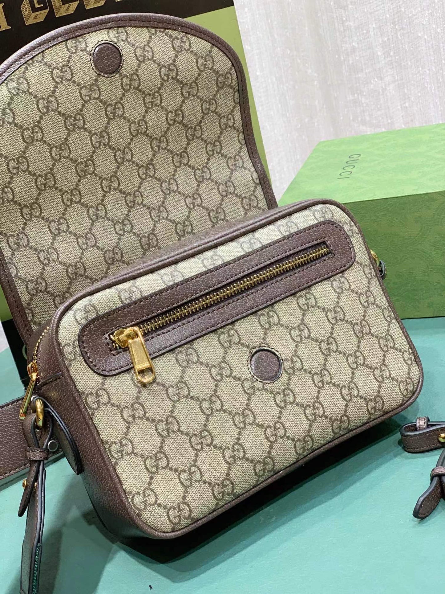 Chic & Stylish Bags
