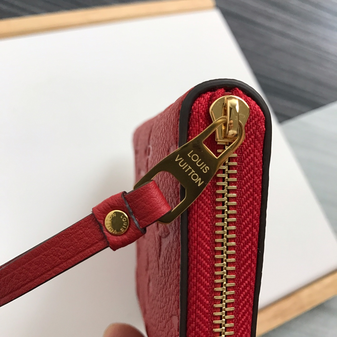Chic & Stylish Bags