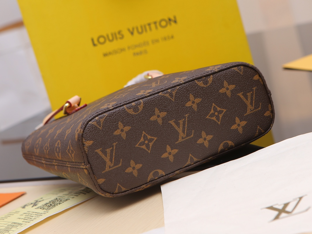 Chic & Stylish Bags