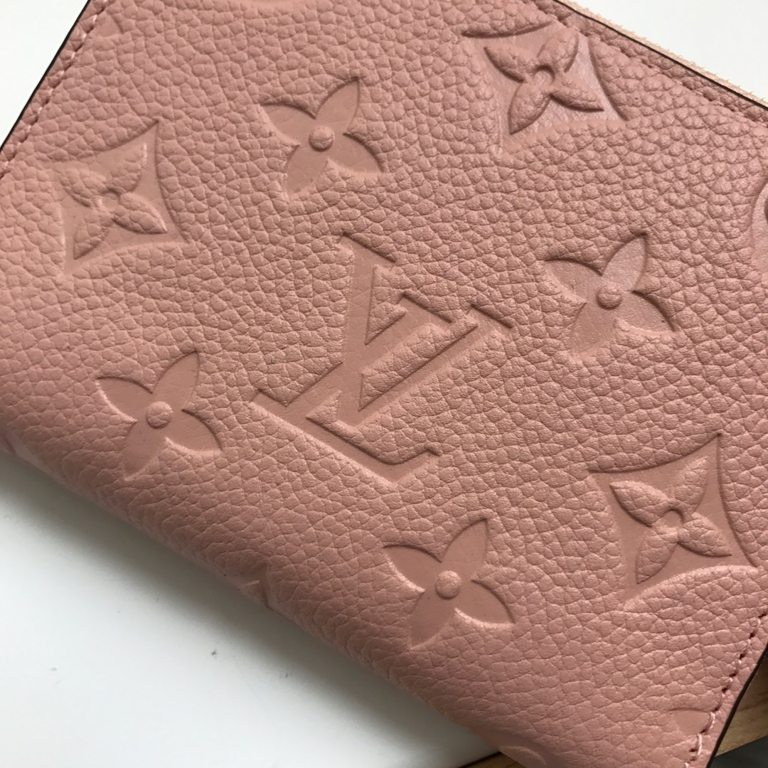 Chic & Stylish Bags