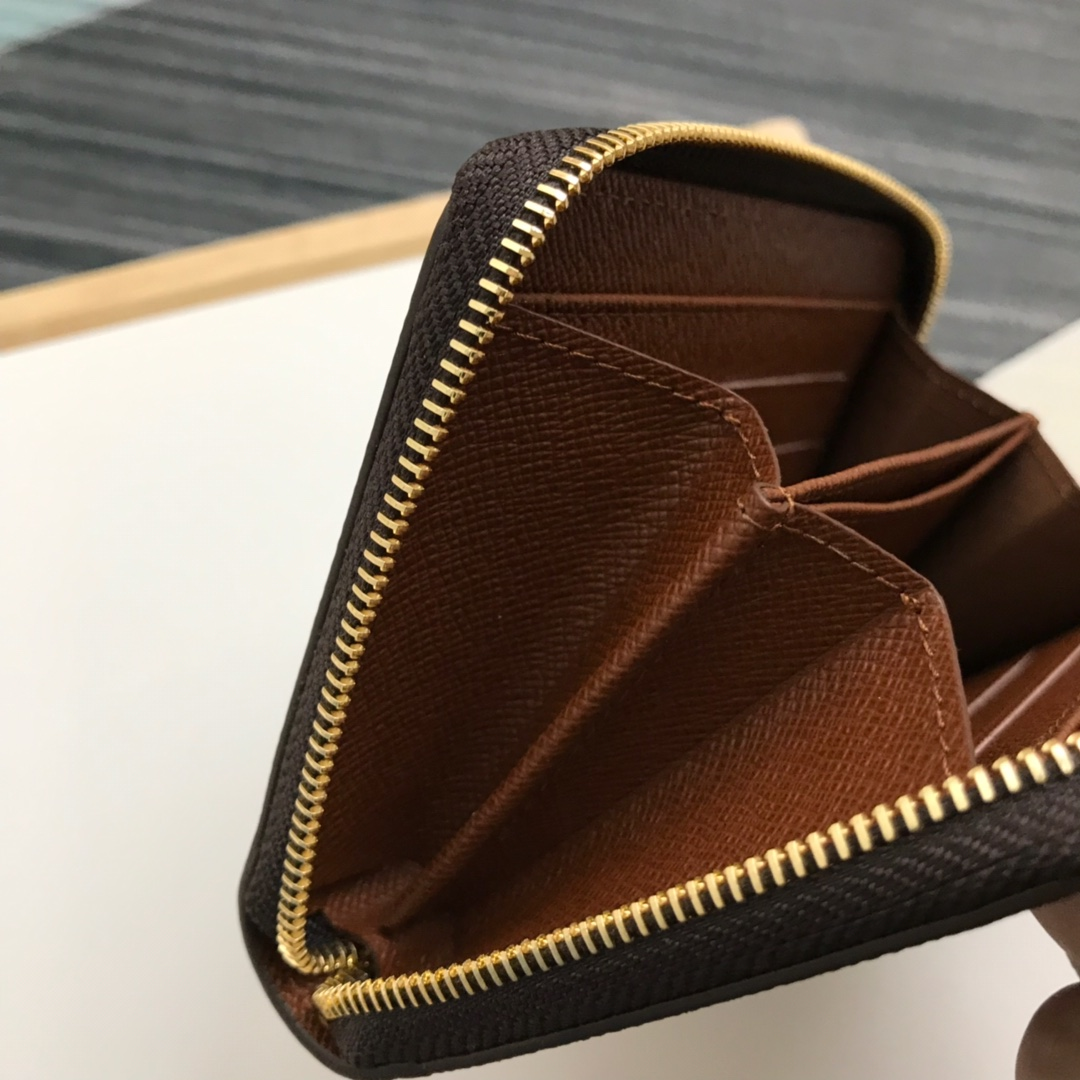 Chic & Stylish Bags