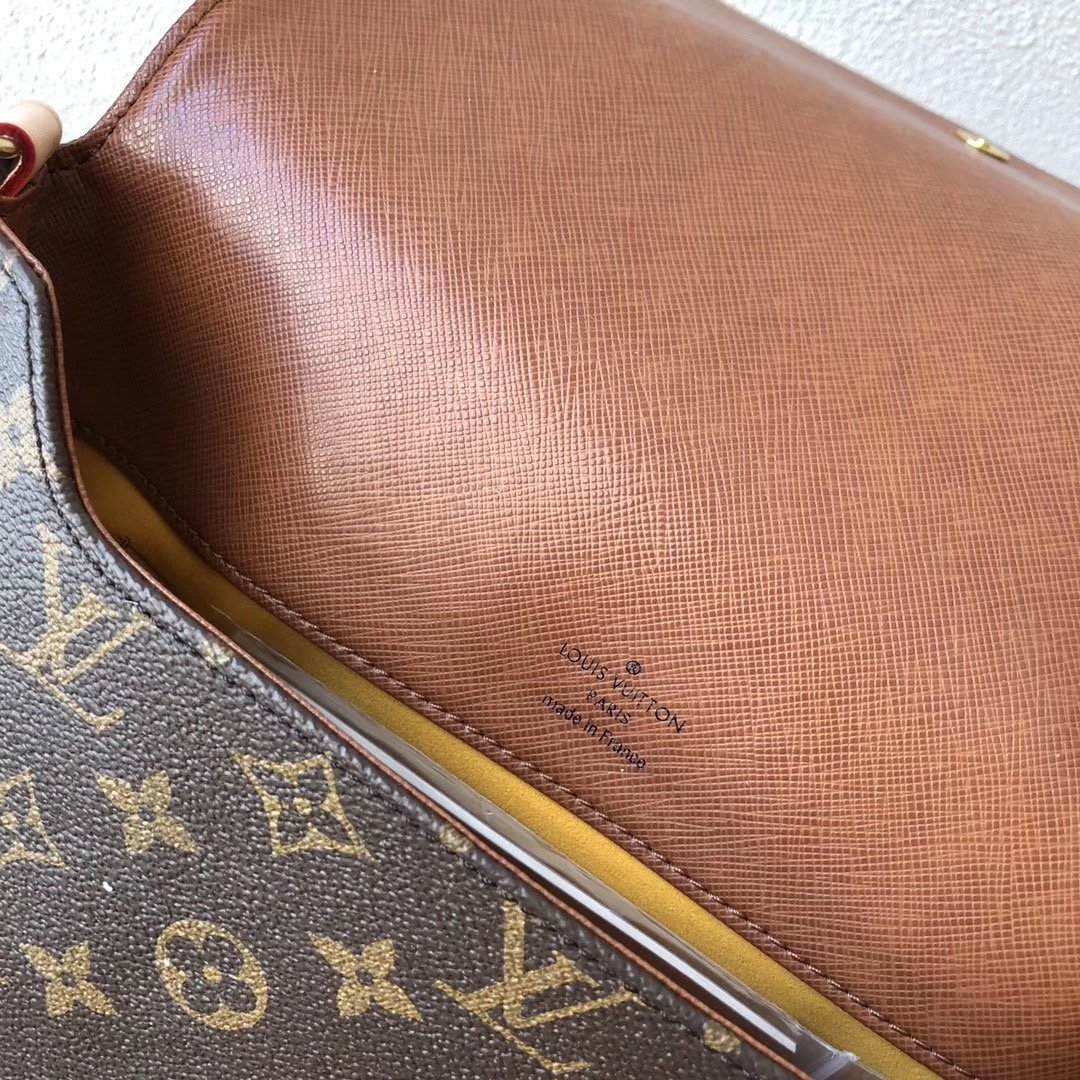 Chic & Stylish Bags