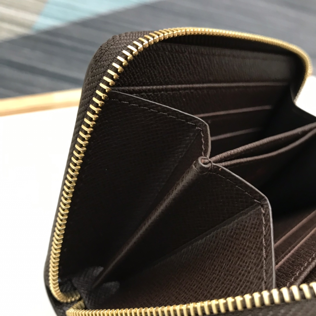 Chic & Stylish Bags