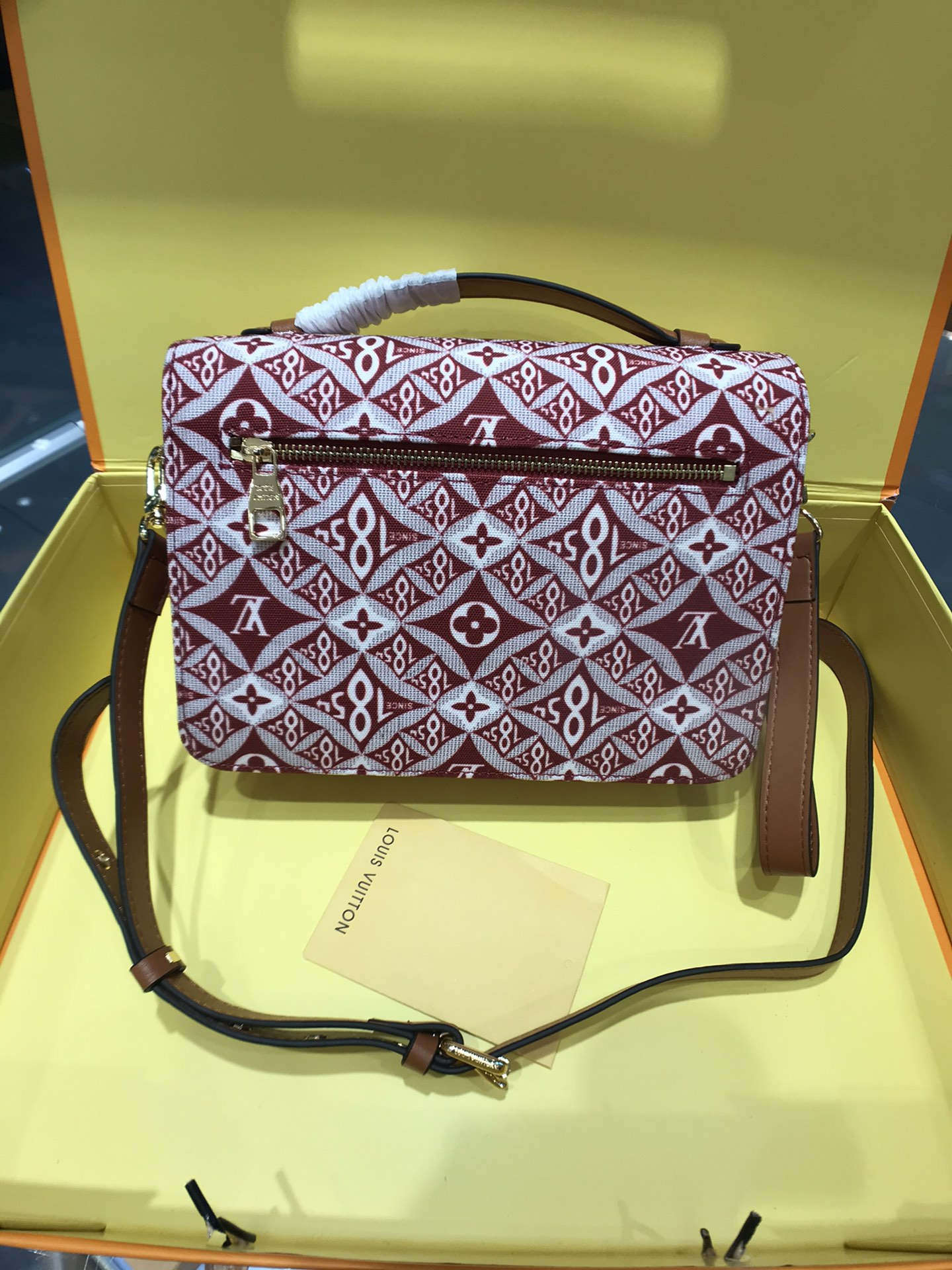 Chic & Stylish Bags