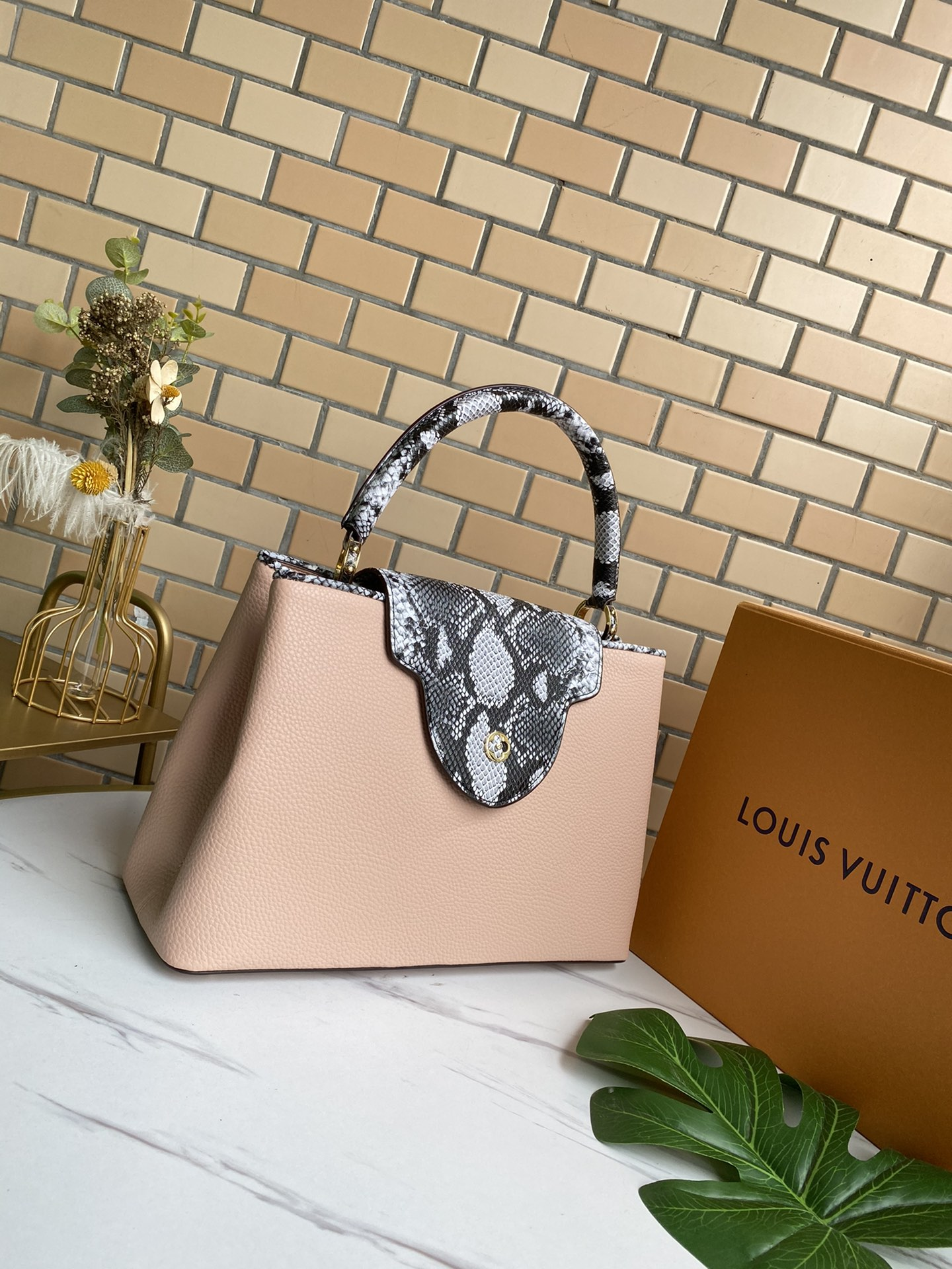 Chic & Stylish Bags