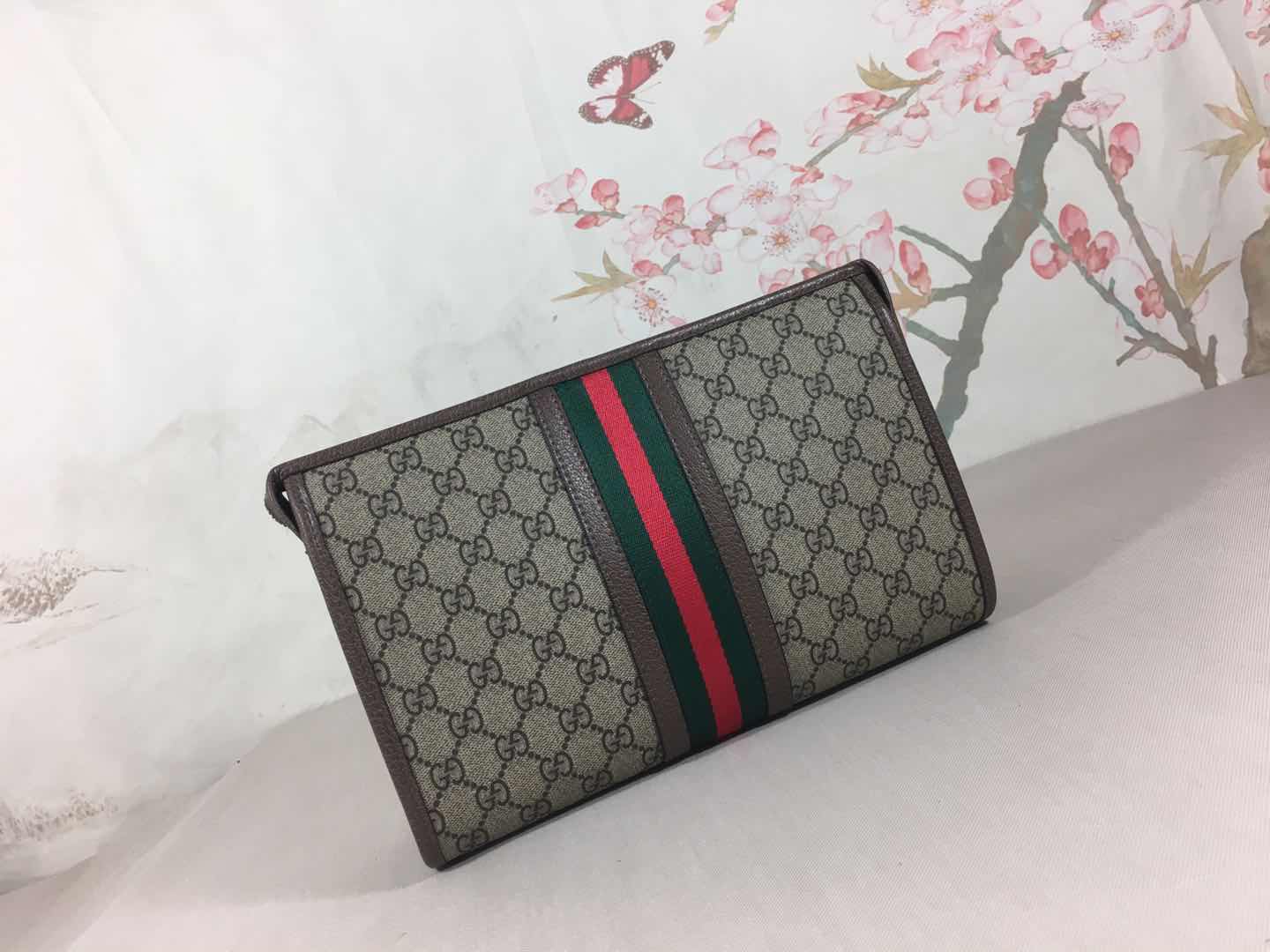 Chic & Stylish Bags