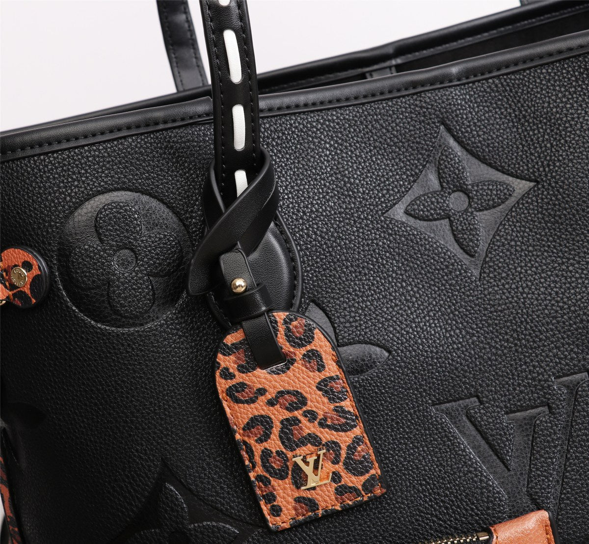 Chic & Stylish Bags