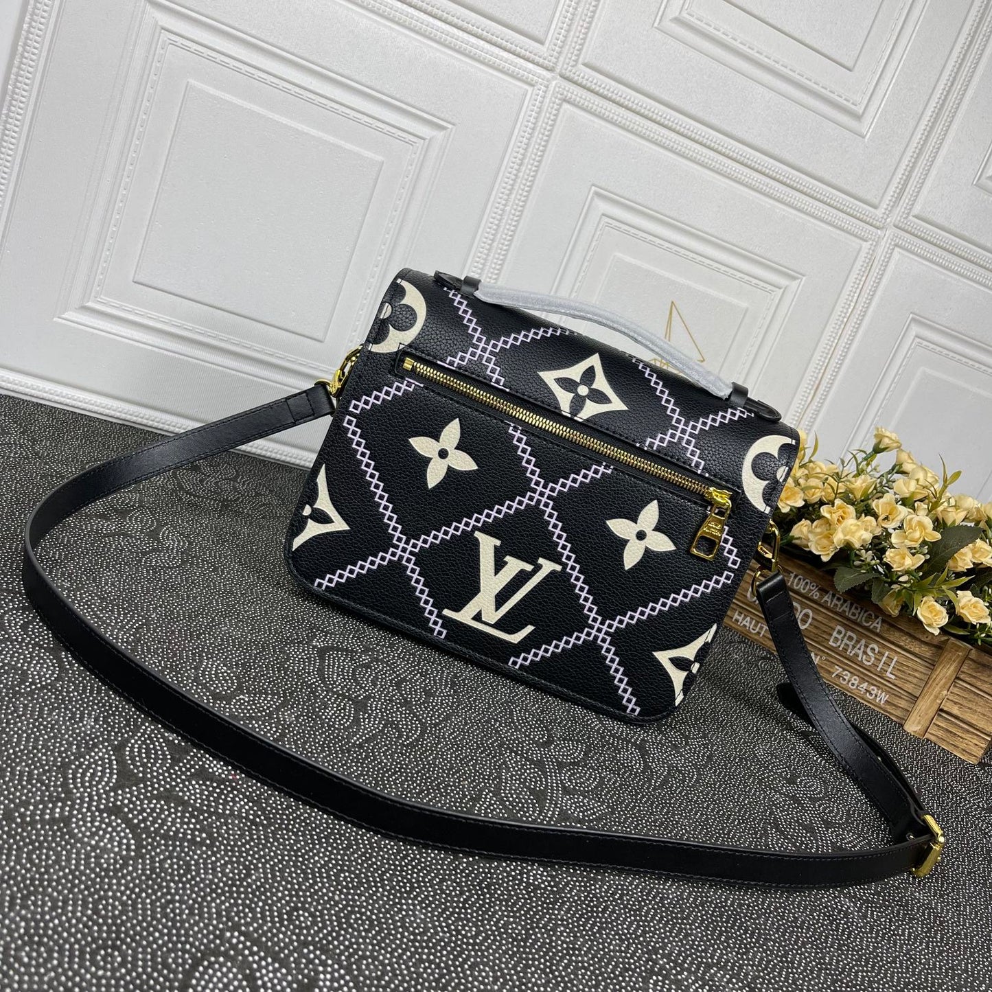 Chic & Stylish Bags