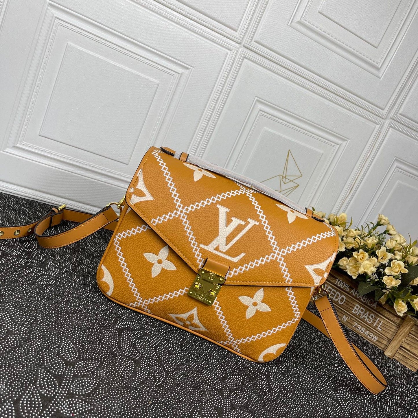 Chic & Stylish Bags