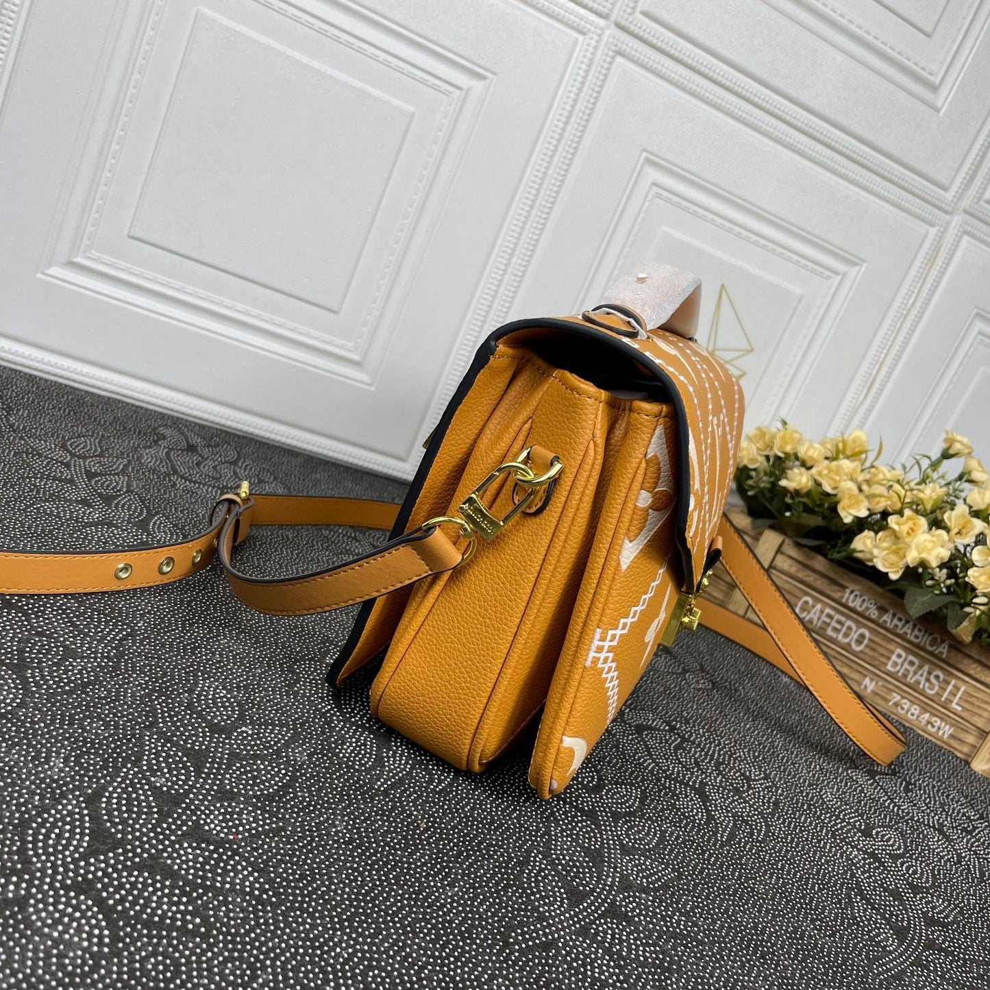 Chic & Stylish Bags