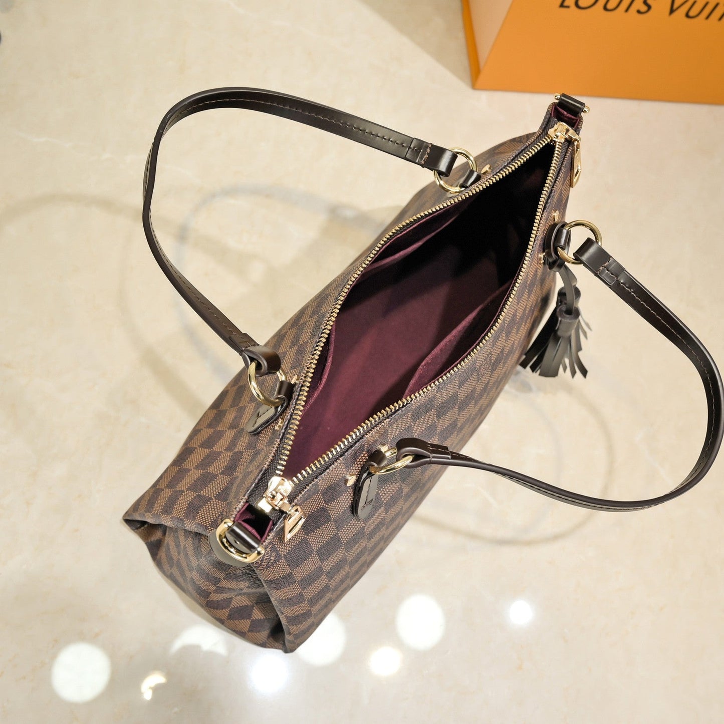 Chic & Stylish Bags
