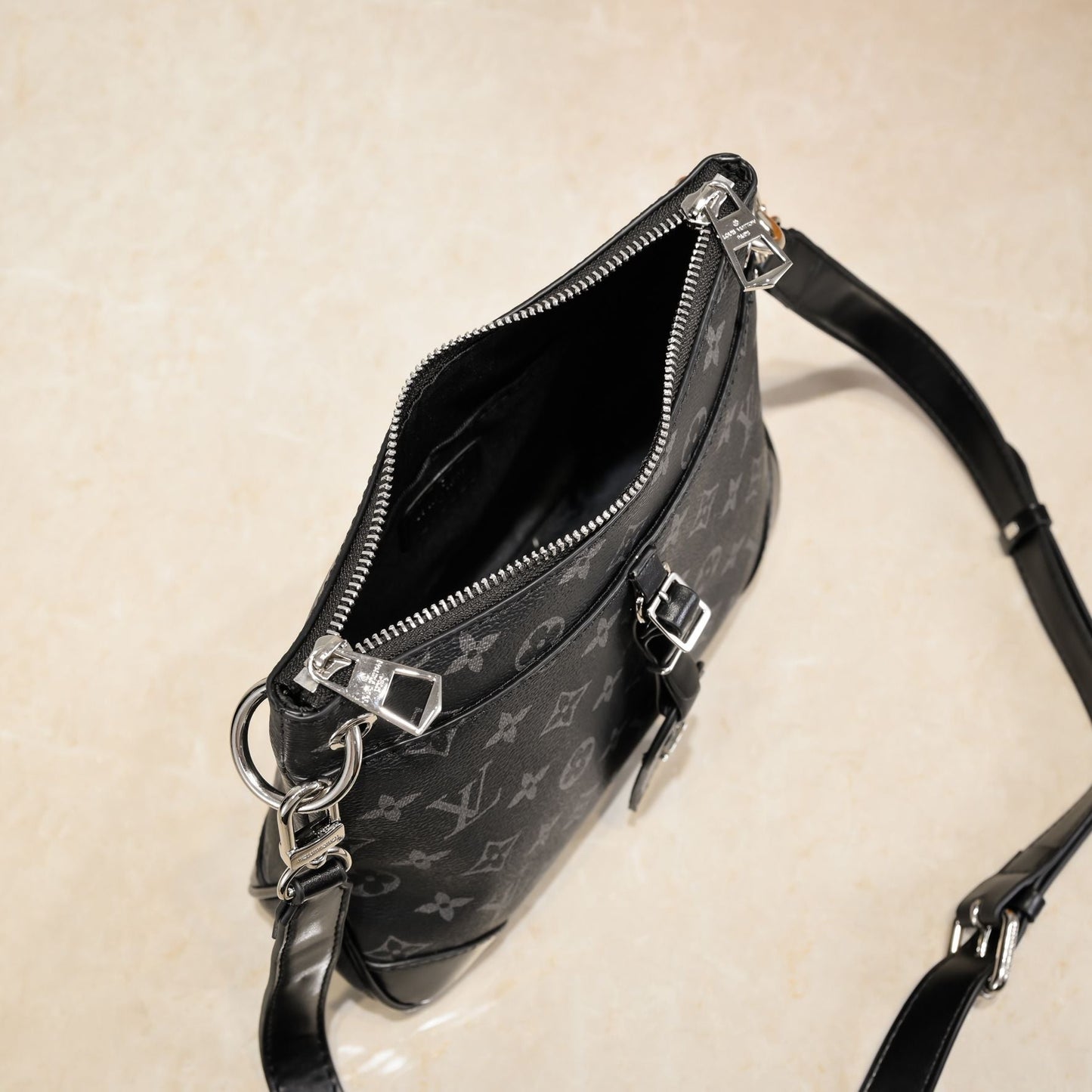 Chic & Stylish Bags