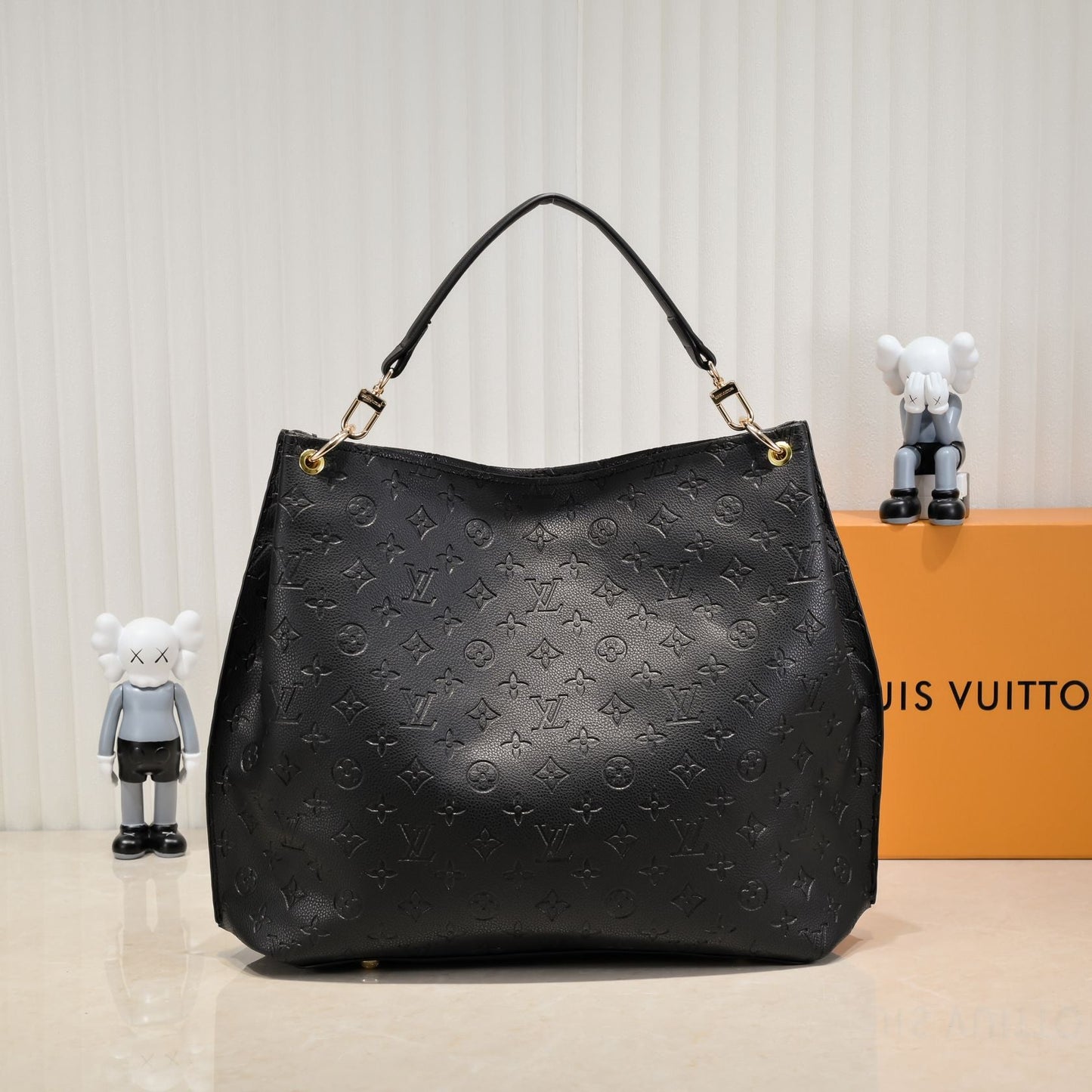 Chic & Stylish Bags
