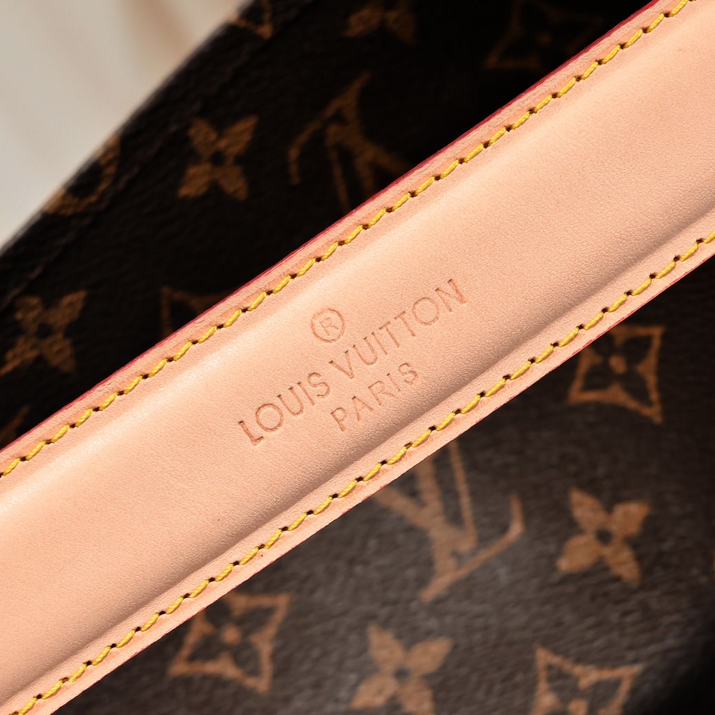 Chic & Stylish Bags