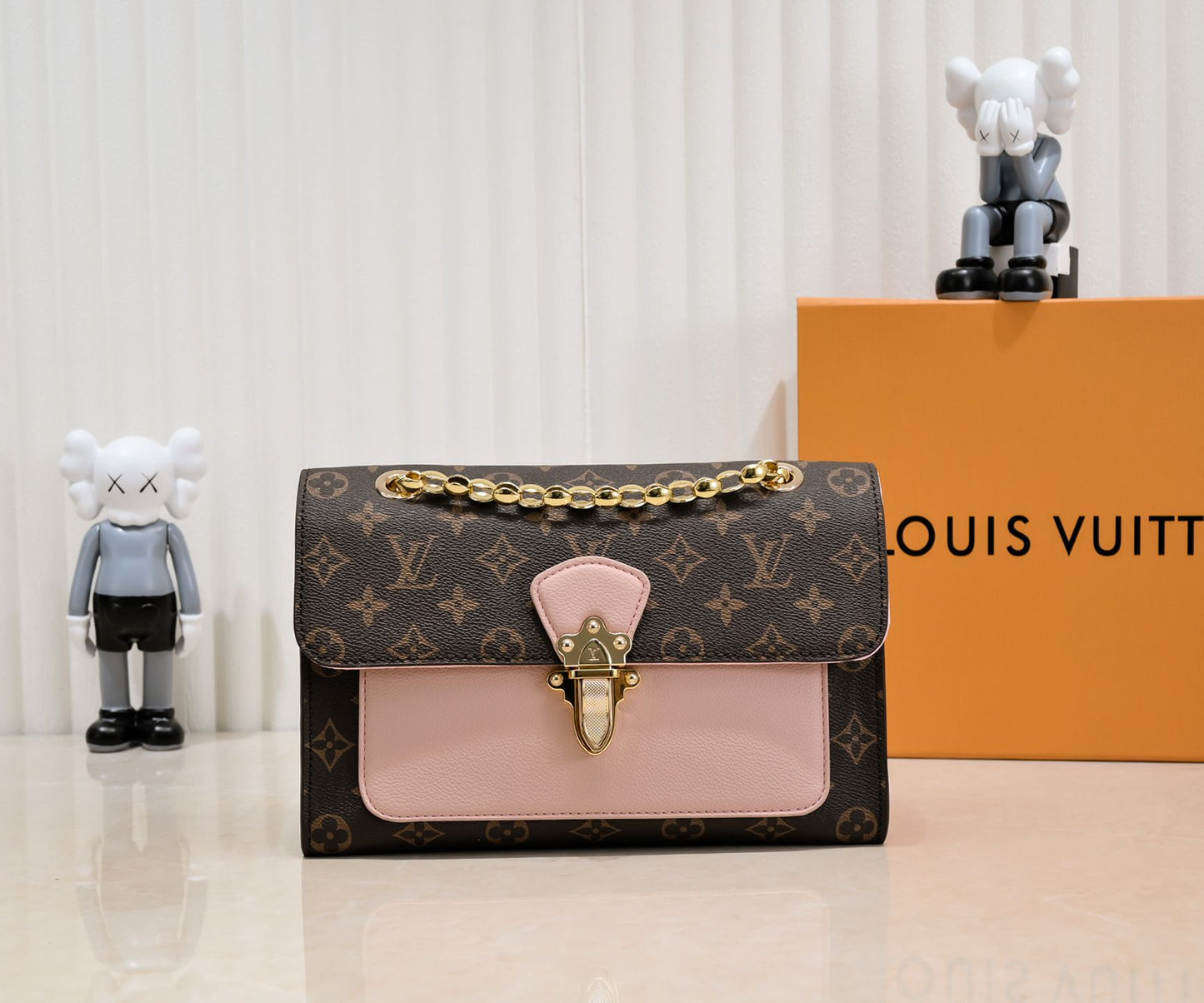Chic & Stylish Bags