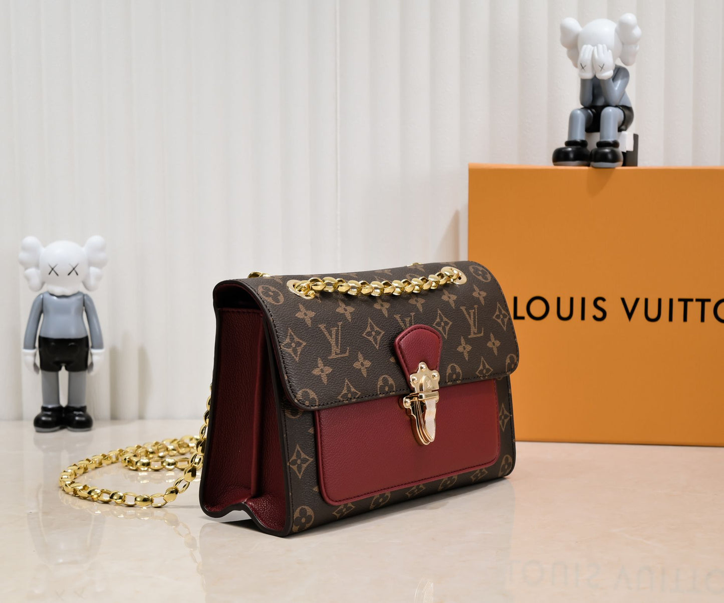 Chic & Stylish Bags