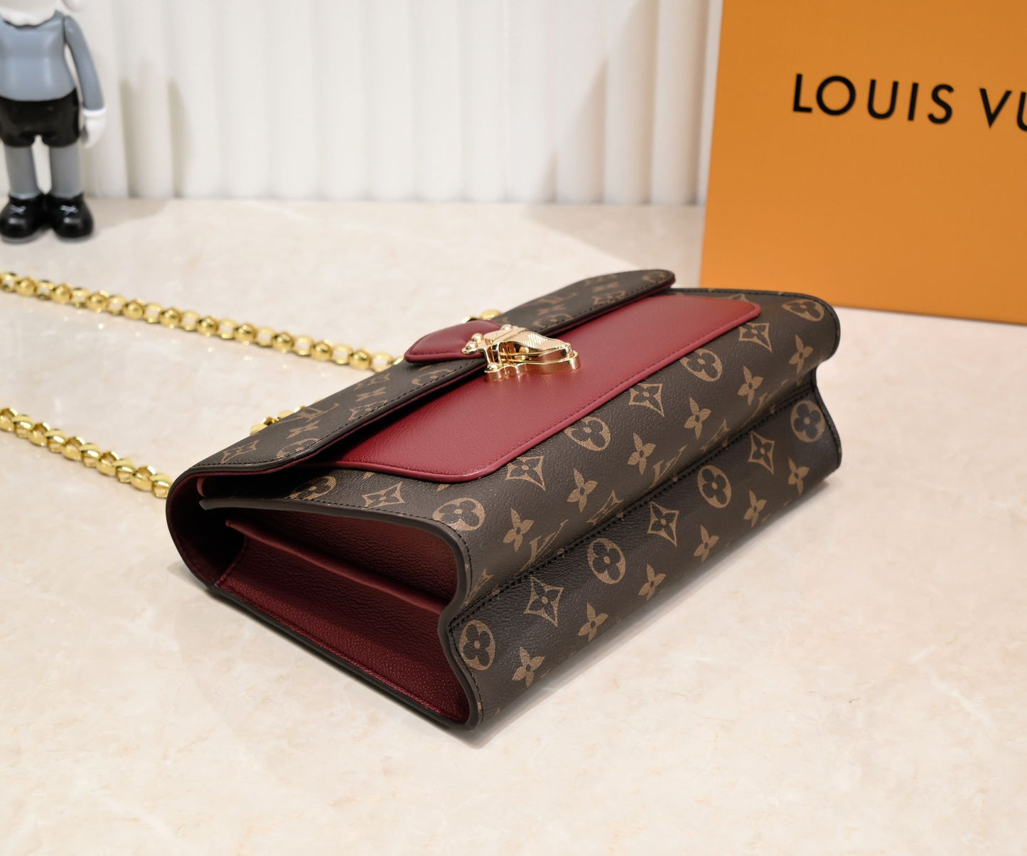 Chic & Stylish Bags