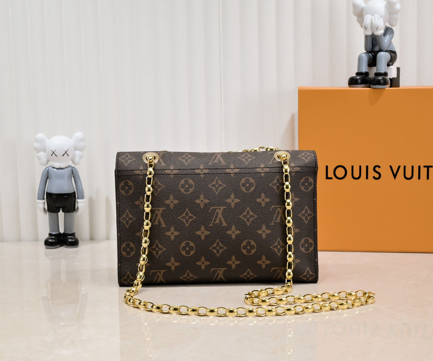 Chic & Stylish Bags