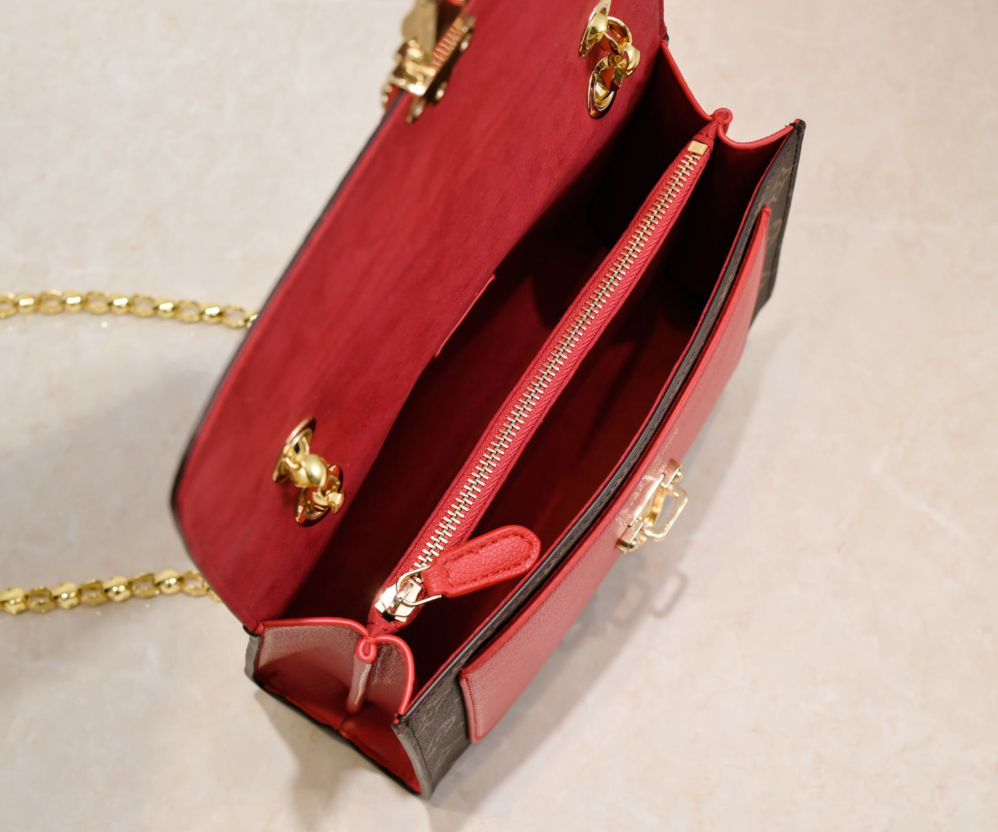 Chic & Stylish Bags