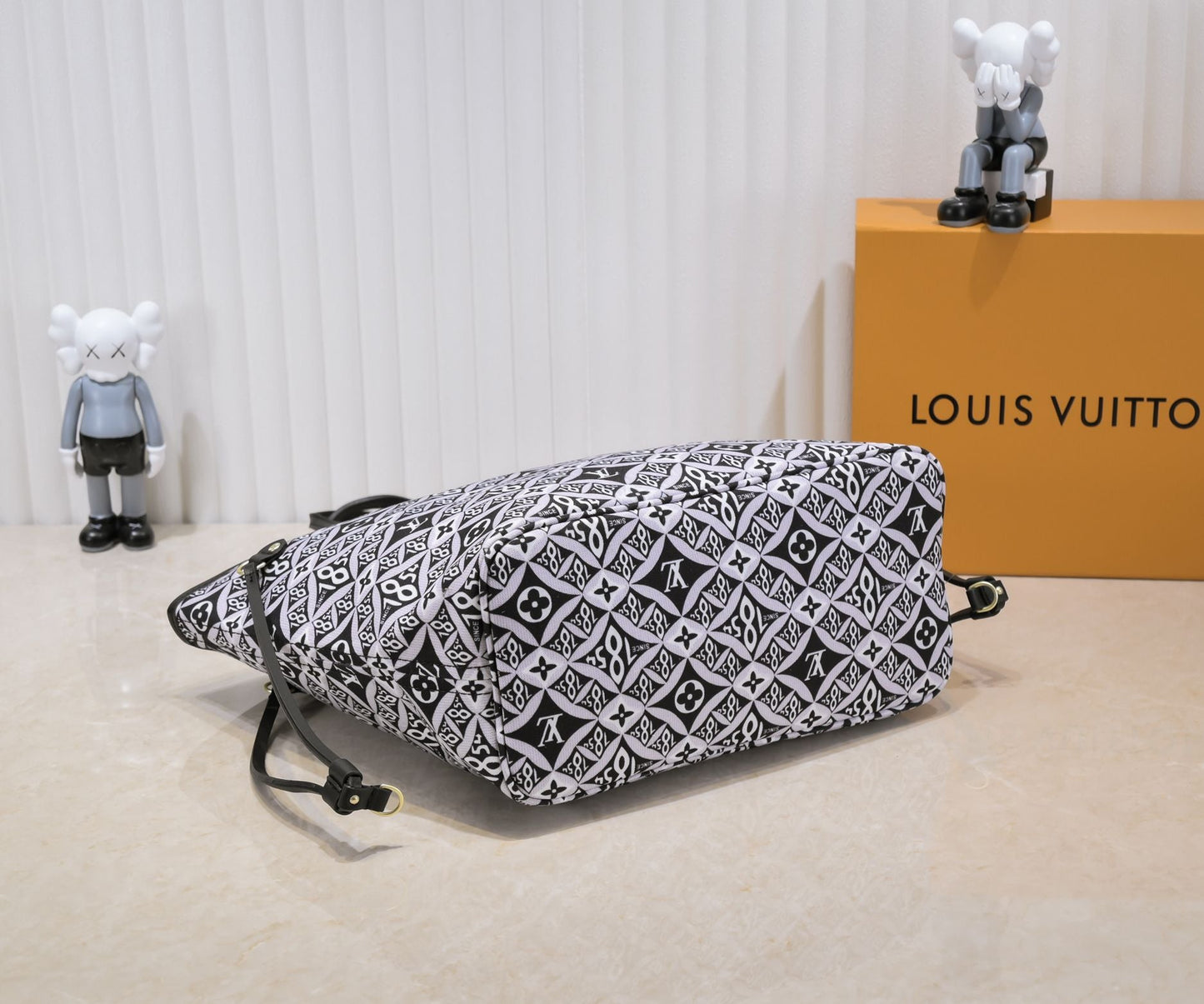 Chic & Stylish Bags