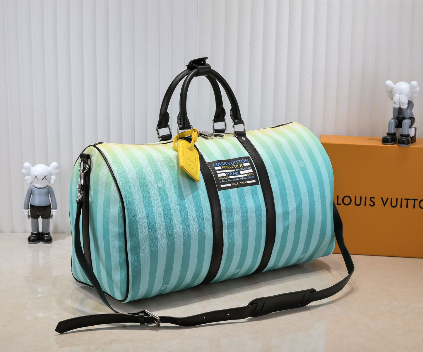 Chic & Stylish Bags