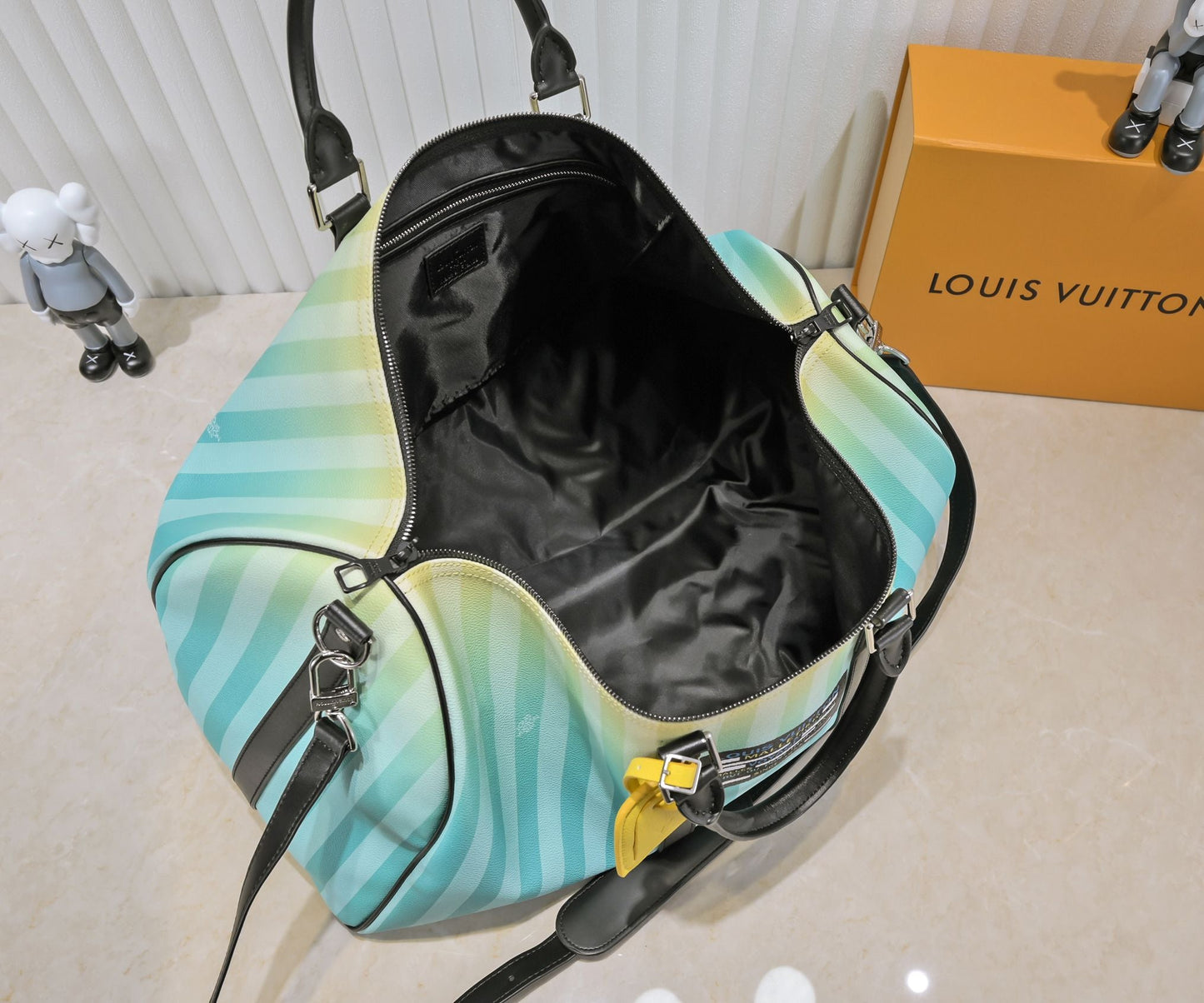 Chic & Stylish Bags