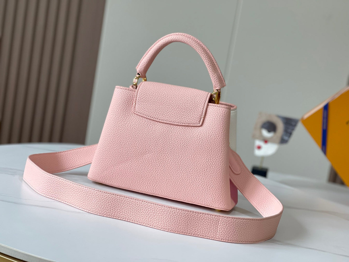Chic & Stylish Bags