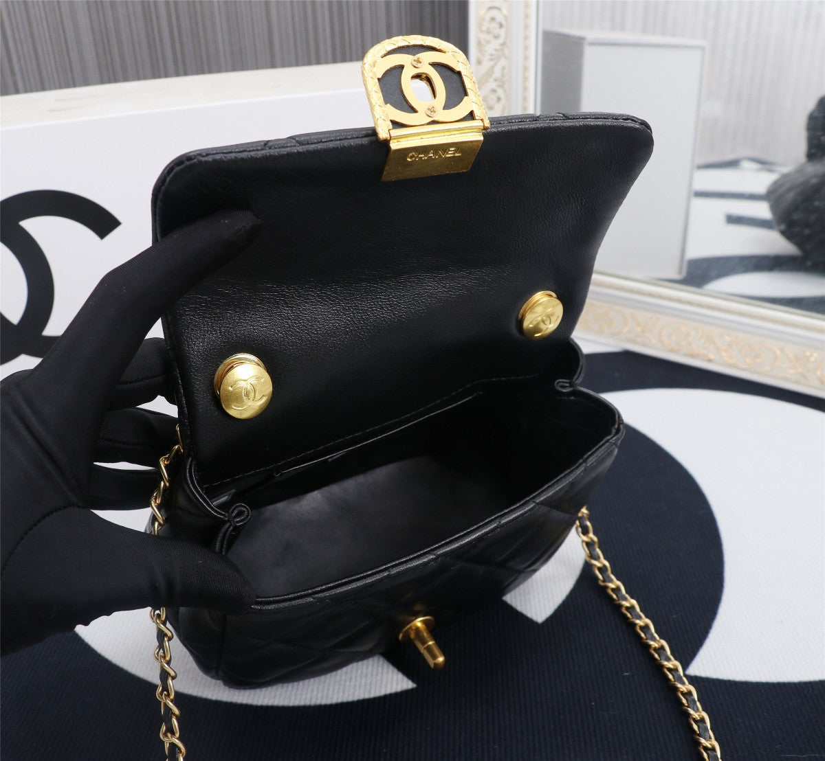 Chic & Stylish Bags