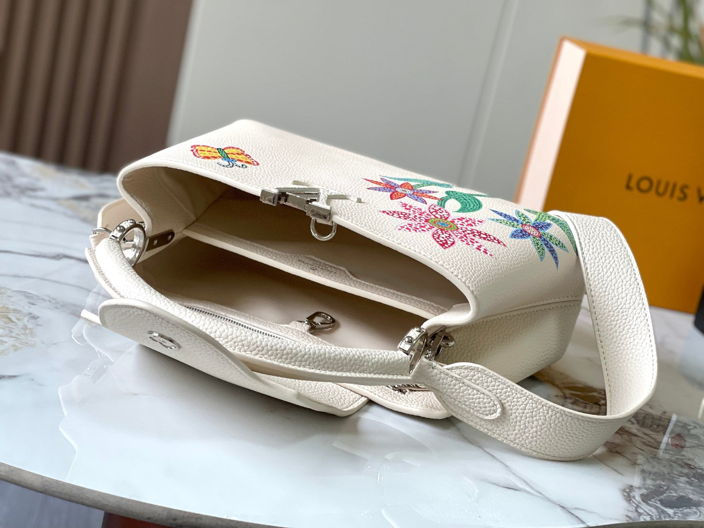 Chic & Stylish Bags