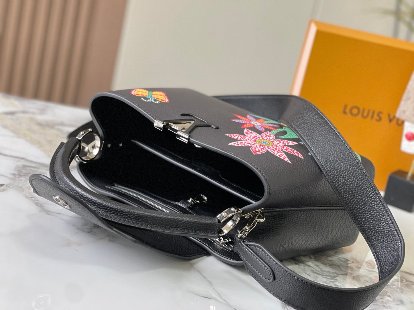 Chic & Stylish Bags