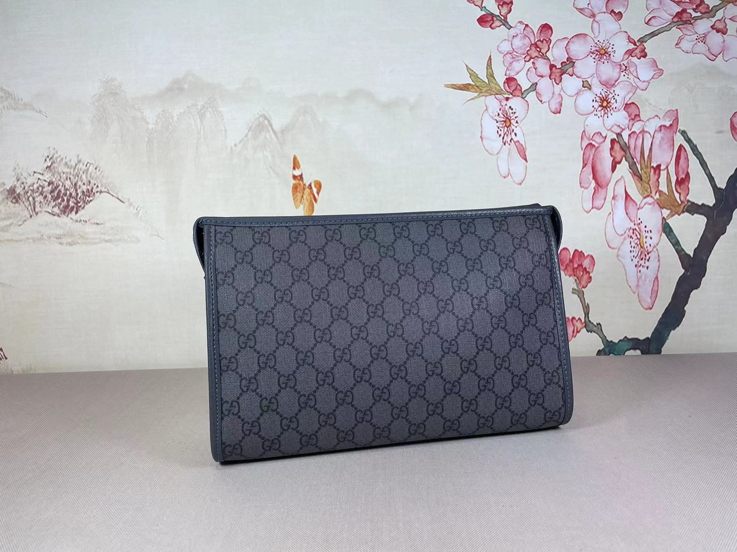 Chic & Stylish Bags