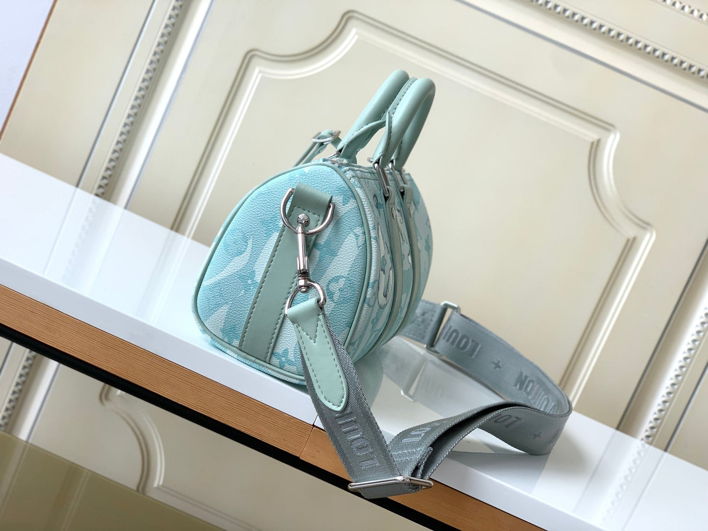 Chic & Stylish Bags