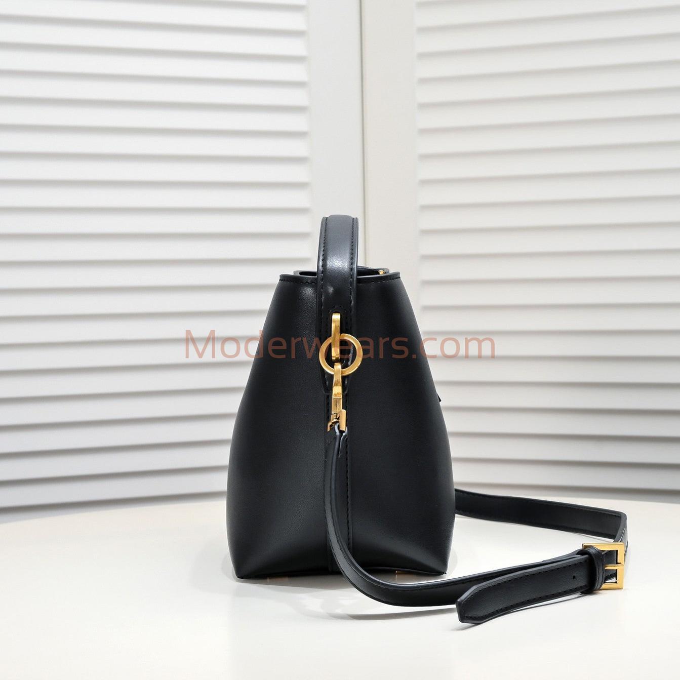 Chic & Stylish Bags