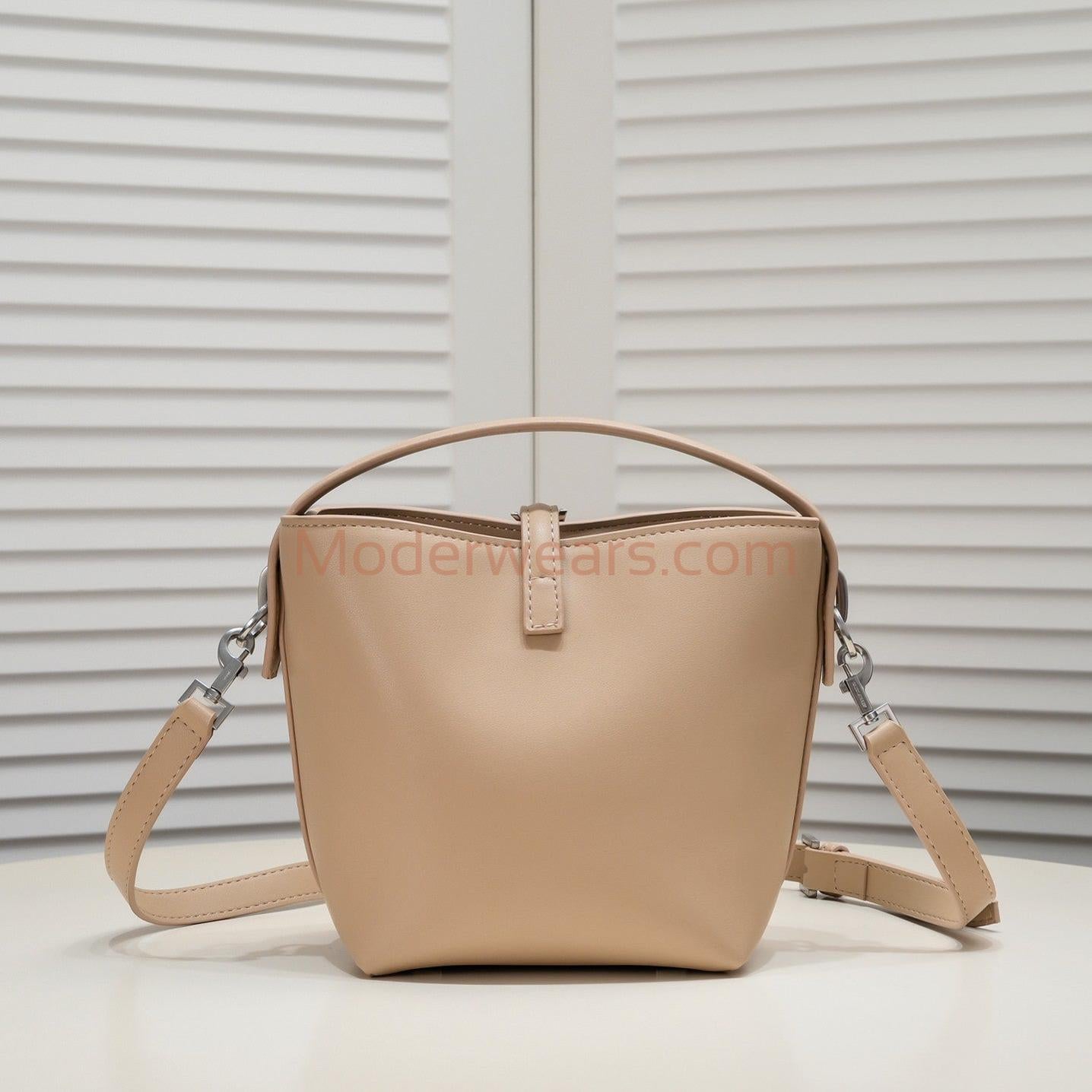 Chic & Stylish Bags