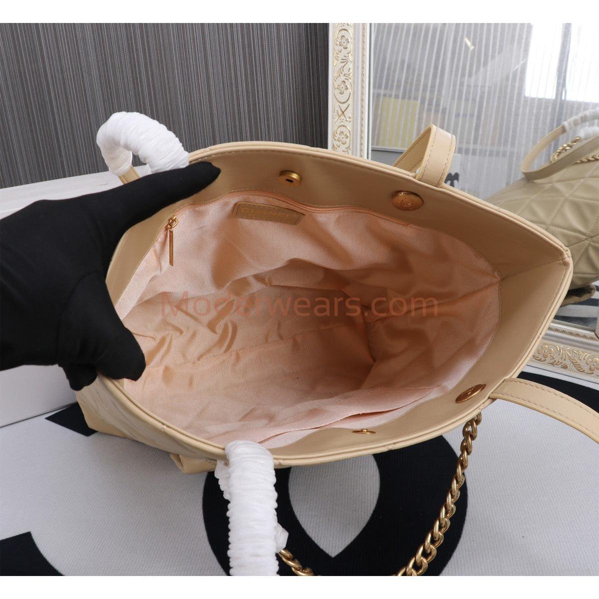 Chic & Stylish Bags