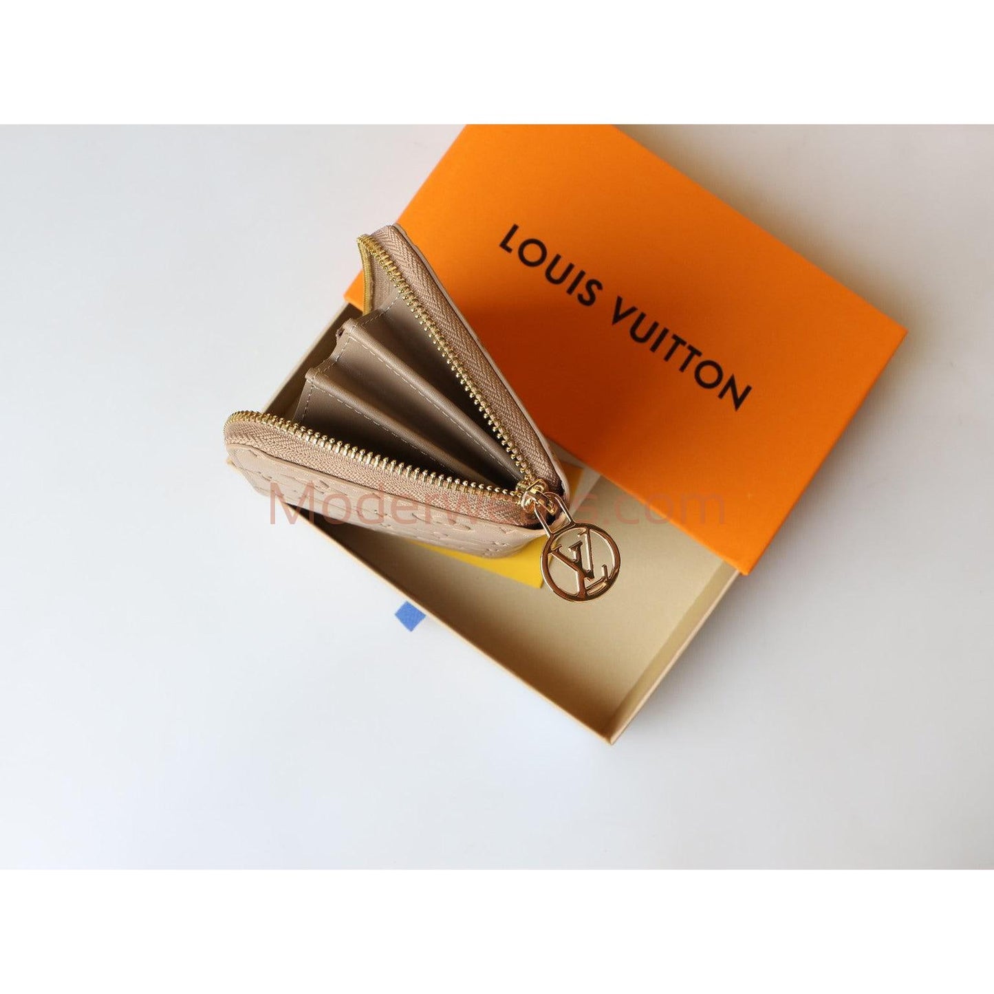 Chic & Stylish Bags