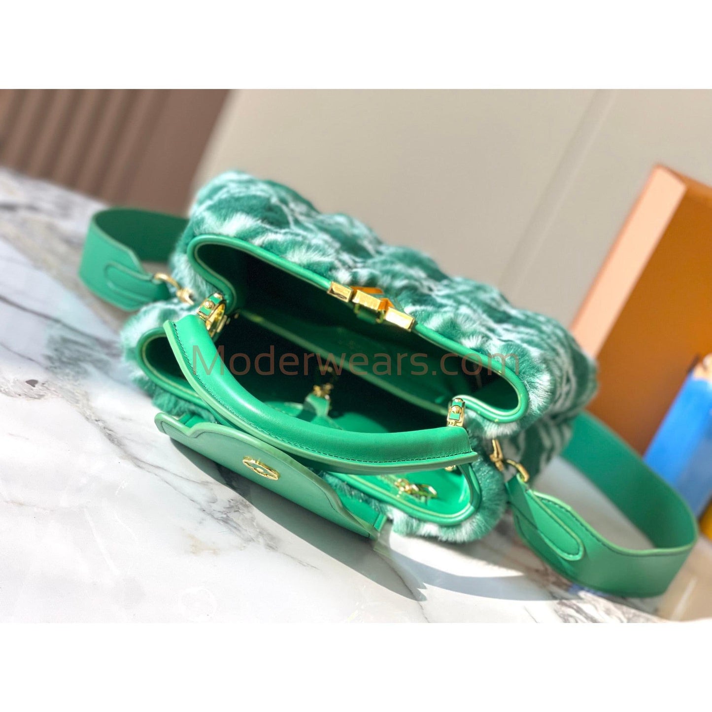 Chic & Stylish Bags