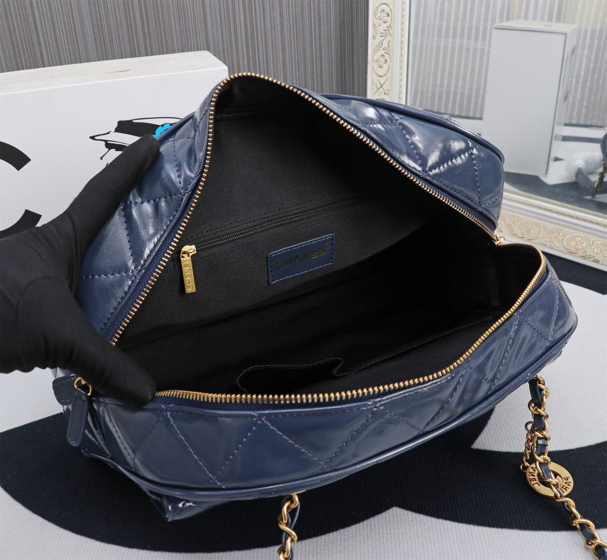 Chic & Stylish Bags