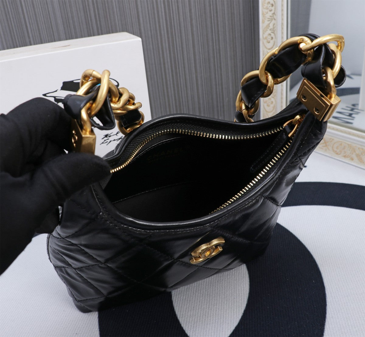 Chic & Stylish Bags