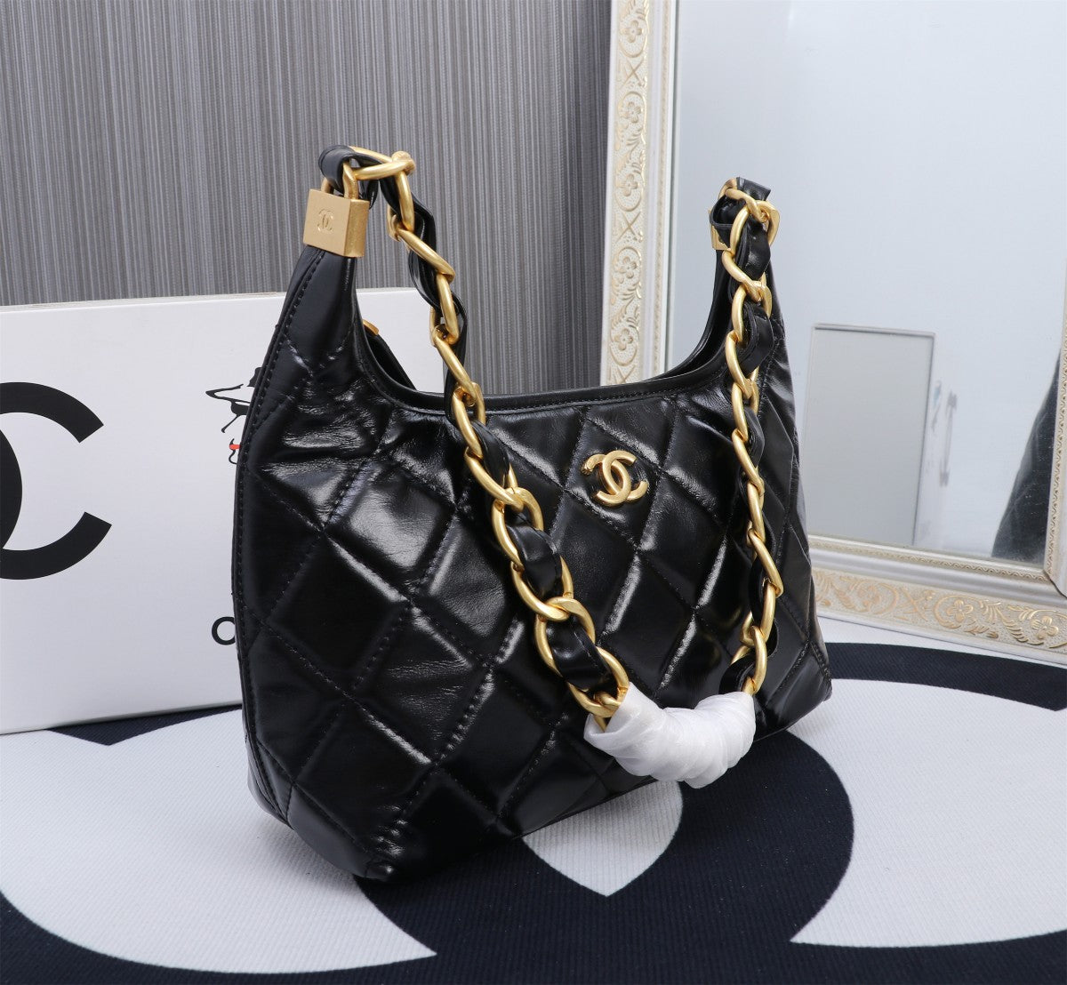 Chic & Stylish Bags