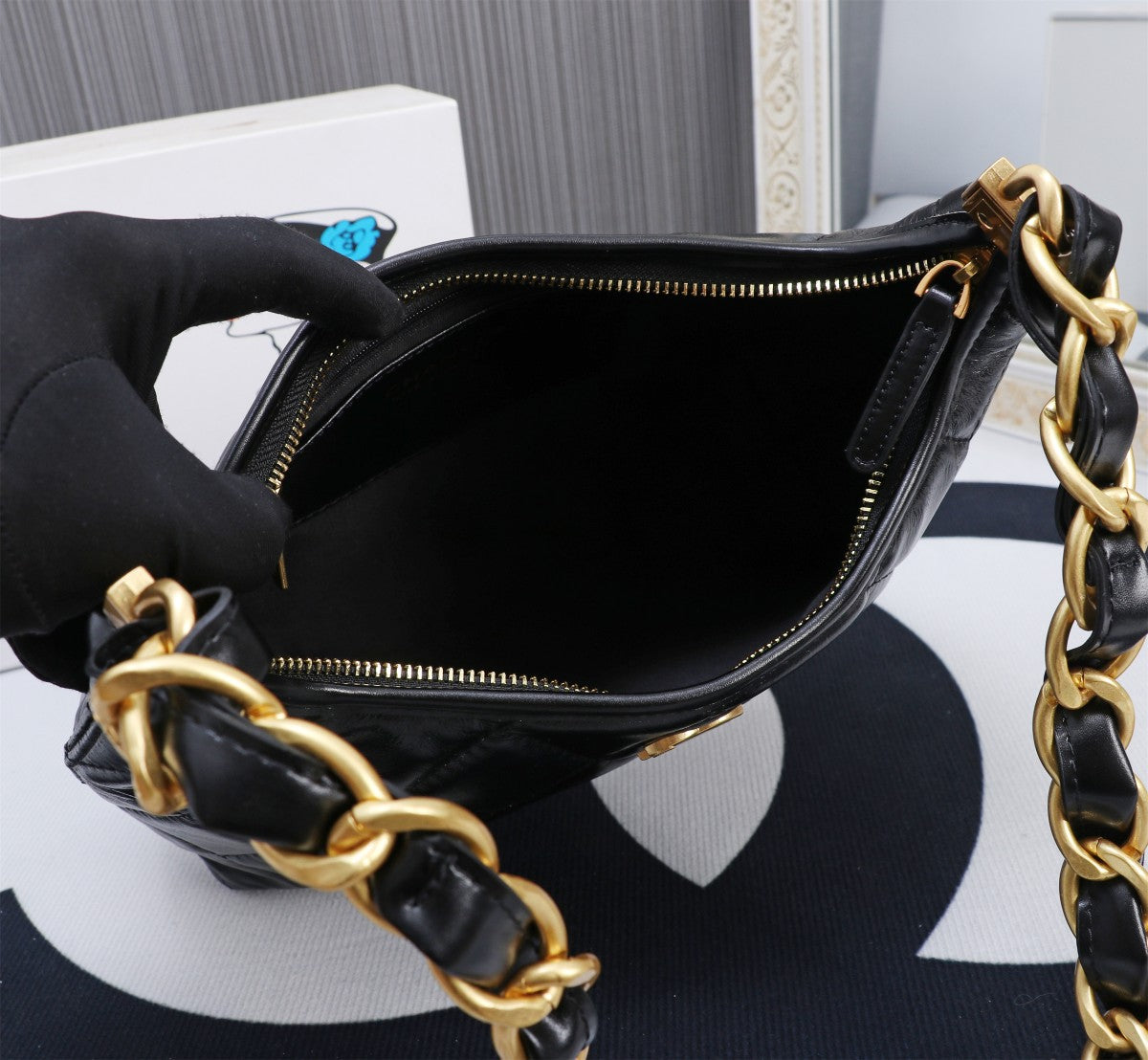 Chic & Stylish Bags