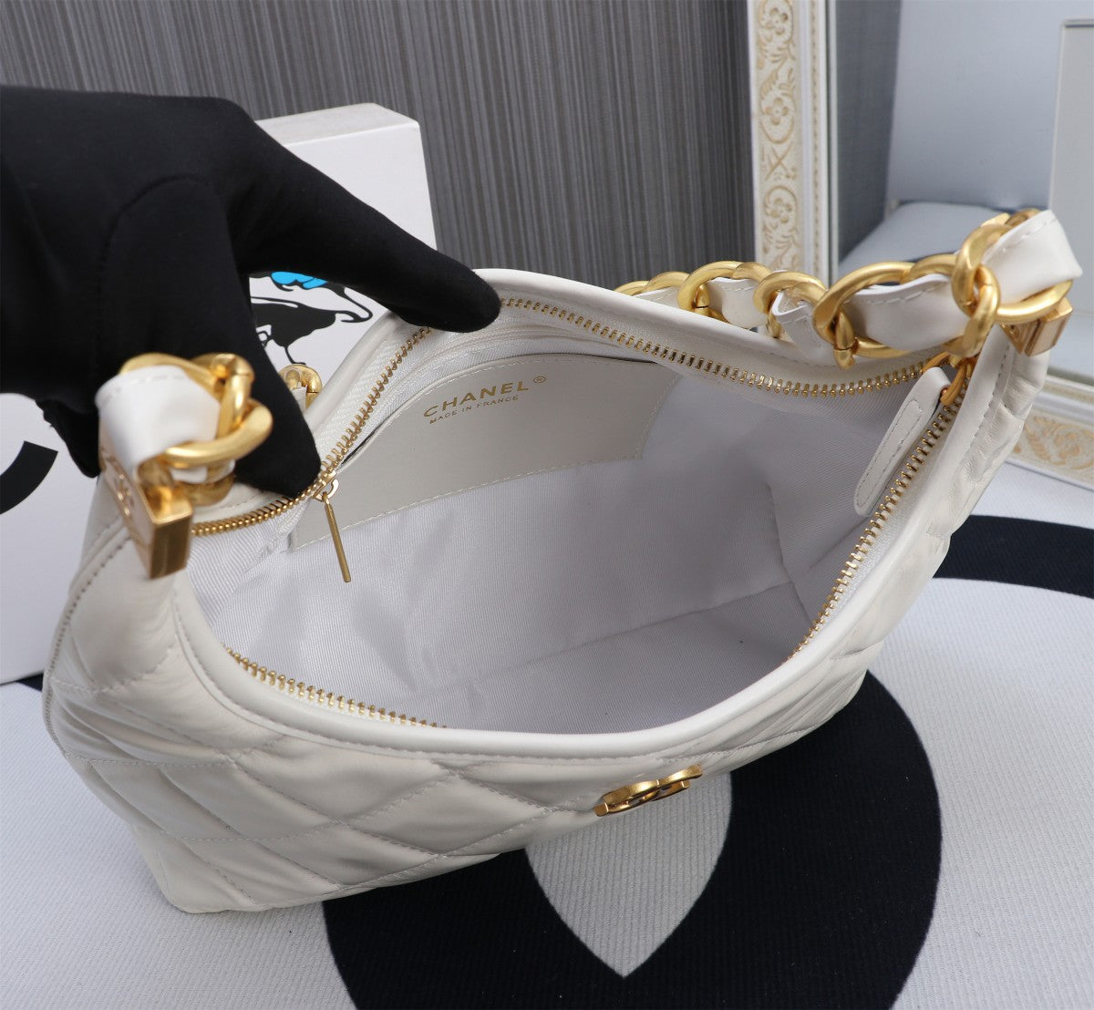 Chic & Stylish Bags